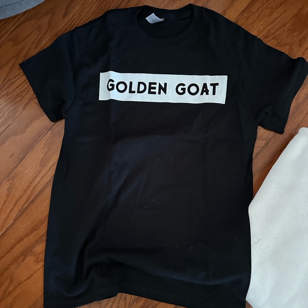 Golden goat Tee